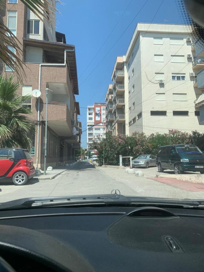 Kokomani 2 Apartment Durrës Exterior foto